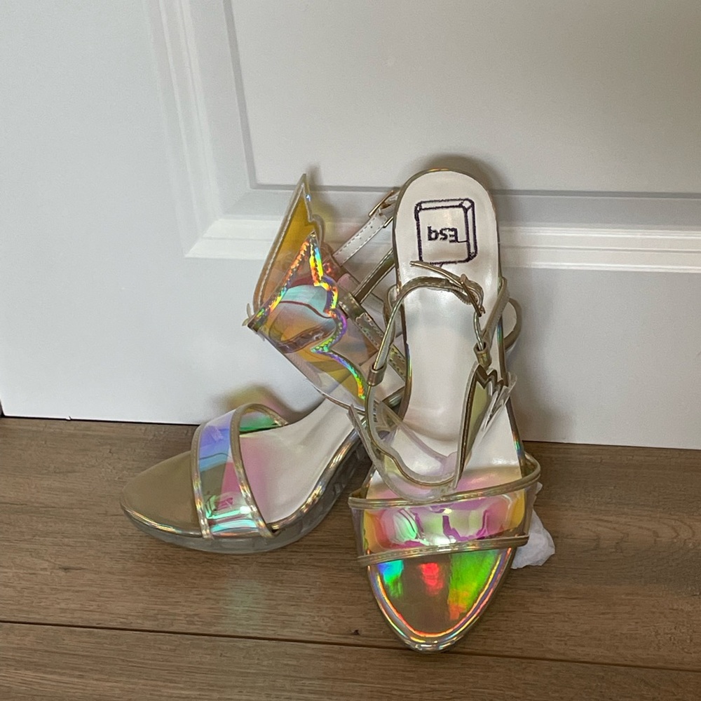 Unique Esqape Butterfly Glasswing Hologram Gold Heels Size 6